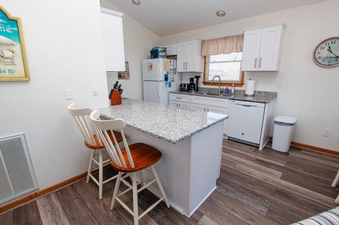 Ww951, Mommas Happy, Daddys Broke- Oceanside, Private Pool, Sun Decks, 660 Ft To Beach Access! Corolla Exterior foto
